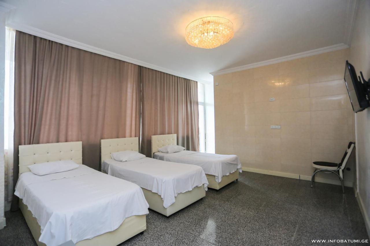 Hotel Carleone Batumi Ngoại thất bức ảnh