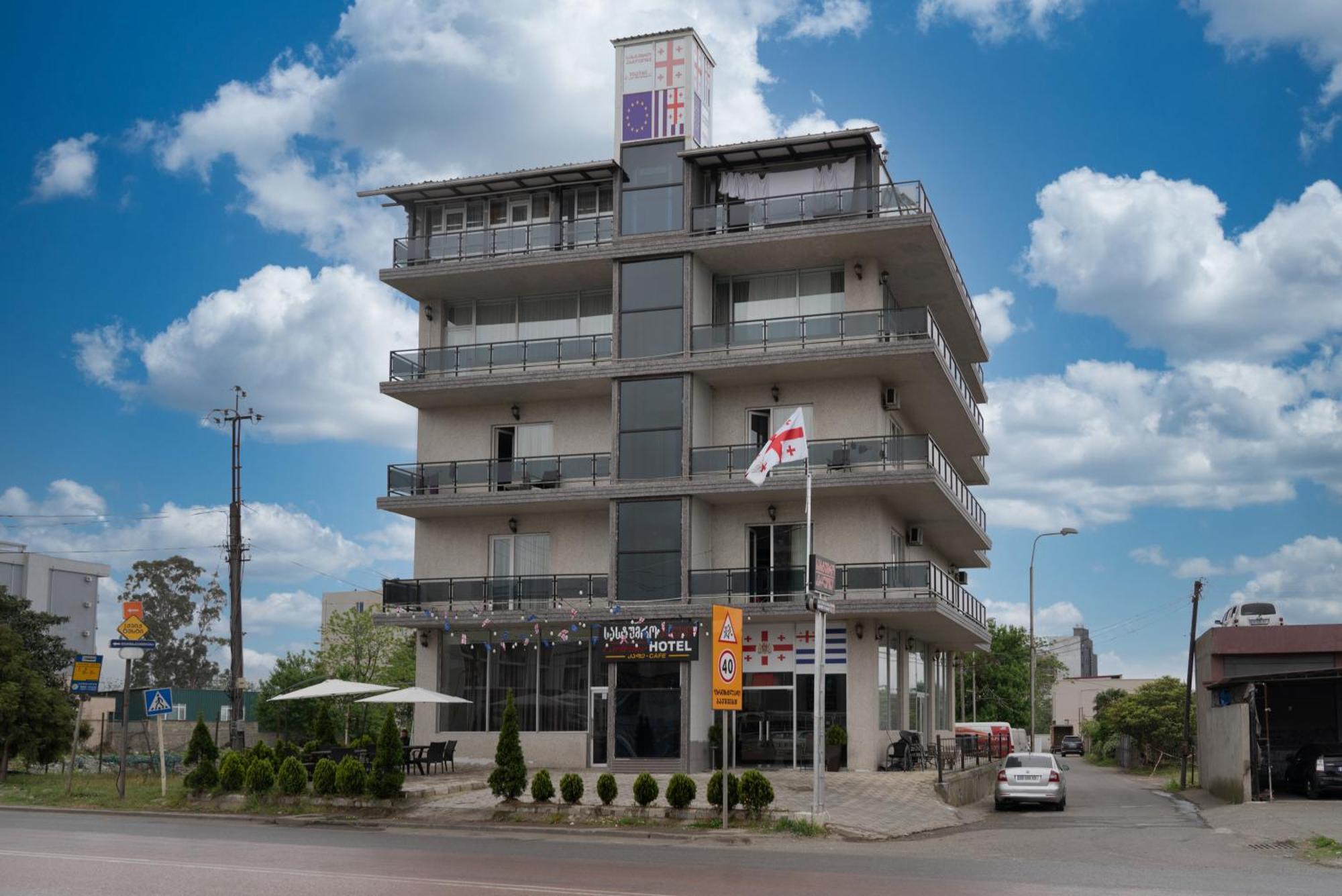 Hotel Carleone Batumi Ngoại thất bức ảnh
